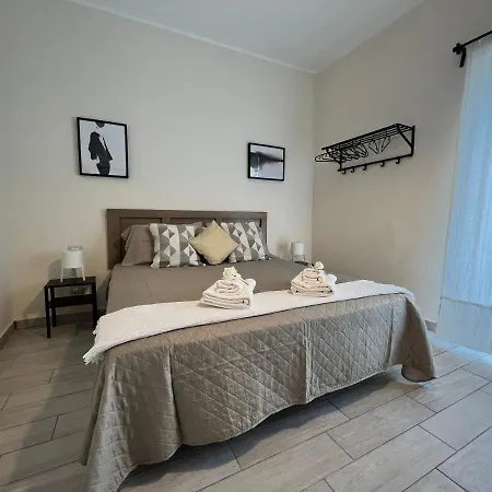 Zinbi's House Apartman Catania