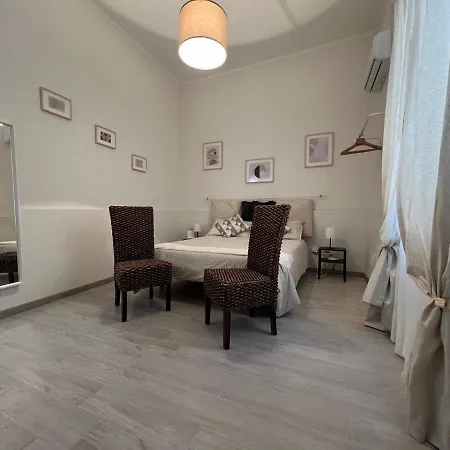 Zinbi's House Apartman *