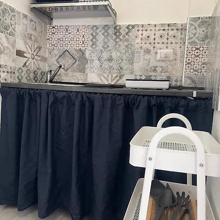 شقة Zinbi's House