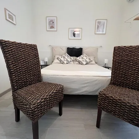 شقة Zinbi's House