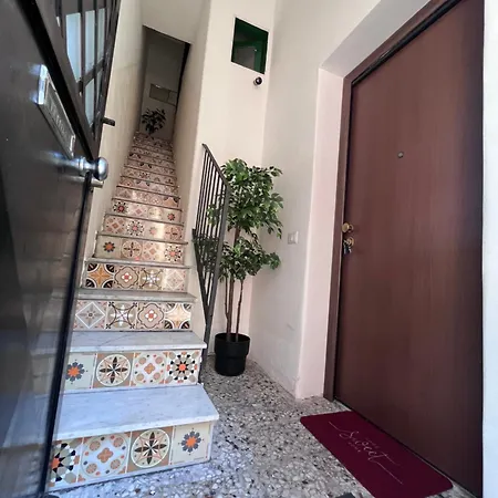Apartment Zinbi's House Catania